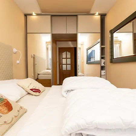 Apartman Tatra Centrum Krupowki By Bookinghost *
